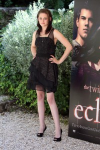 Twilight+Saga+Eclipse+Rome+Photocall+nzX26zfbpfvl[1]