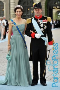 Wedding+Swedish+Crown+Princess+Victoria+Daniel+y7XyG5D4cz0l[1]