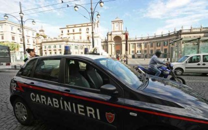 Napoli: scippa e ferisce turiste inglesi. I carabinieri lo rintracciano e arrestano