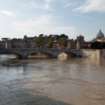 ponte vittorio emanuele ll con san pietro 2