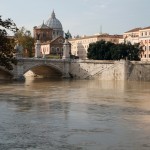 ponte vittorio emanuelell con cupolone