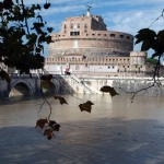 tevere in piena con castel sant'angelo