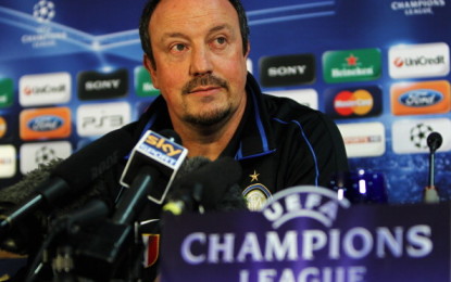 Rafa Benitez: “Ansioso di poter far parte della grande famiglia napoletana con la sua cultura e la sua storia, ed emozionato di poter condividere con loro la mia passione ed i prossimi trionfi”.