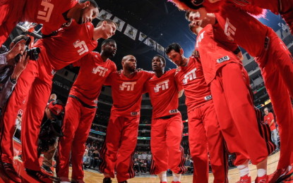 Chicago cala il tris e sorprende tutti: tagliato Bynum! Terza vittoria di fila, sconfitti anche i Suns allo United Center