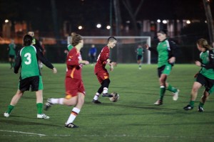 RIANA NAINGGOLAN IN PARTITA