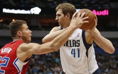 Un sontuoso Chris Paul e un volteggio di Blake Griffin regalano la vittoria ai Clippers 109-103. Per Dallas brutto passo falso in chiave playoff.